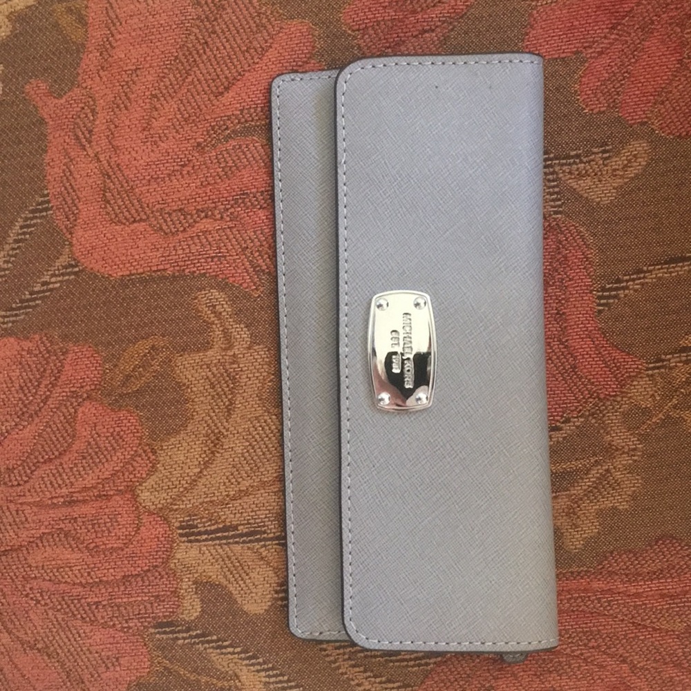 MK Flat Wallet